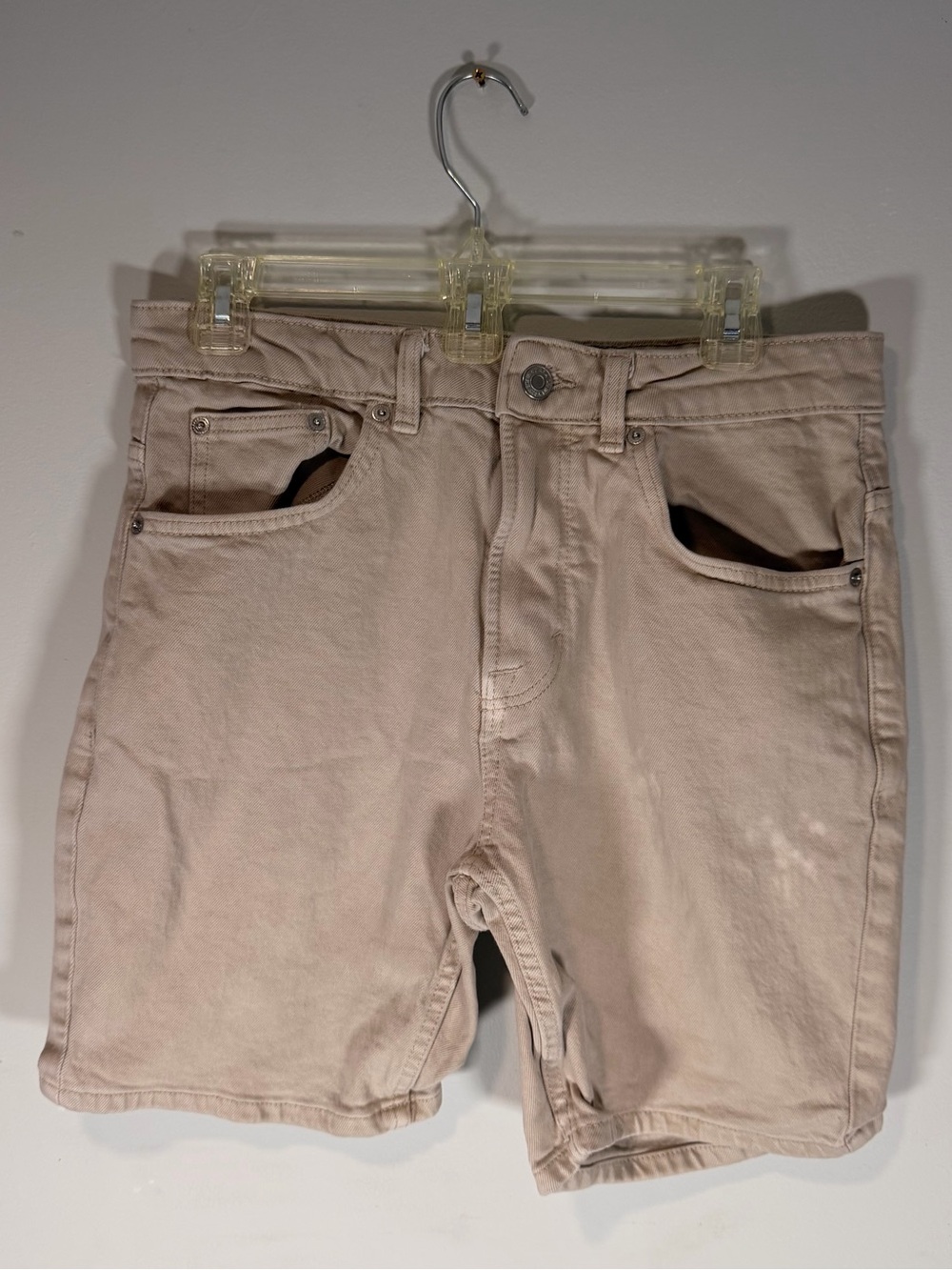 Zara Men's Jean Shorts in Light Beige